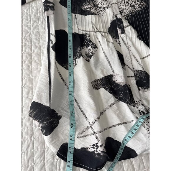 Alison Sheri Long Sleeve Button-Up Blouse S/P Black & White Abstract Print Polye - Picture 9 of 10